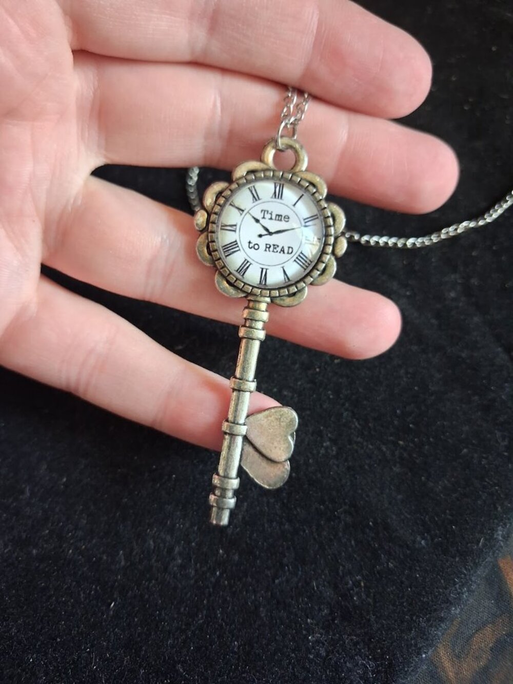 22 inch "Time to Read" key necklace - Picture 2 of 5
